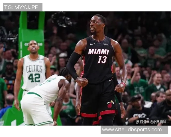 阿德巴约半场火力全开三分球命中率高达667罚球全中贡献20分 阿德巴约半场火力全开三分球命中率高达667罚球全中贡献20分