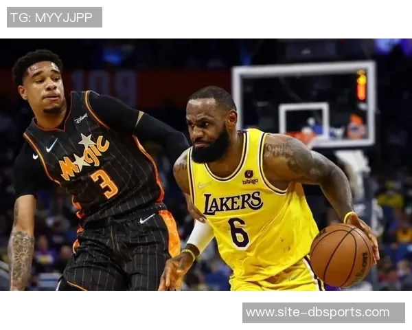 科曼解释德弗里缺席原因强调他仍是球队重要一员