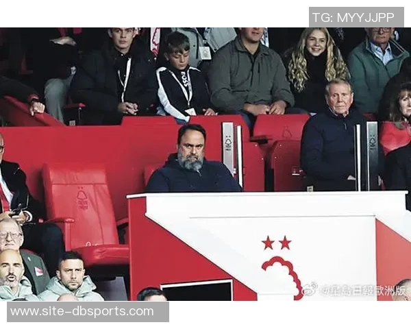 森林球迷见义勇为遭遇重伤俱乐部慷慨捐款一万英镑助其康复 森林球迷见义勇为遭遇重伤俱乐部慷慨捐款一万英镑助其康复