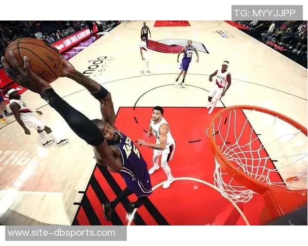 南湾湖人惜败圣地亚哥快船布朗尼表现平平仅得10分5板 南湾湖人惜败圣地亚哥快船布朗尼表现平平仅得10分5板